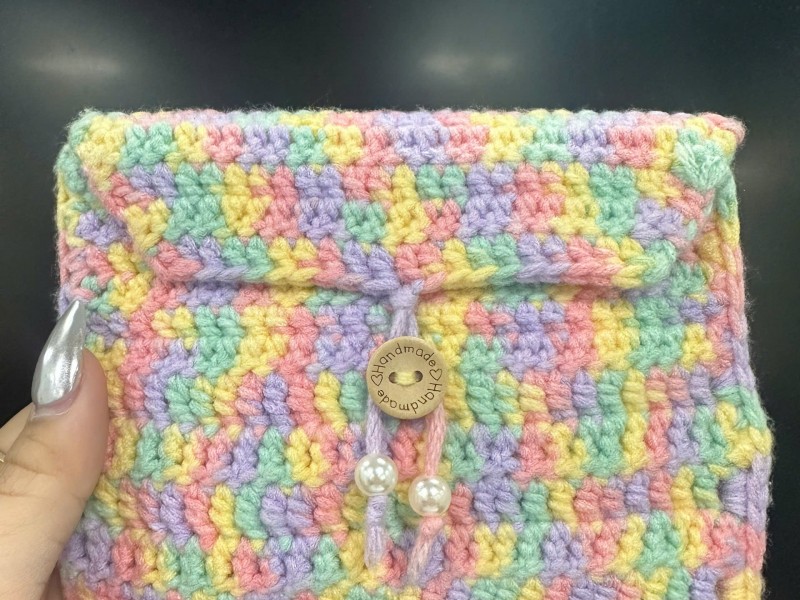 “5 Ý Tưởng Sáng Tạo Từ Len Thừa: Biến Sợi Len Thành Tác Phẩm Nghệ Thuật”