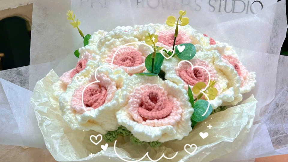 Lý do nên mua hoa len handmade làm quà tặng